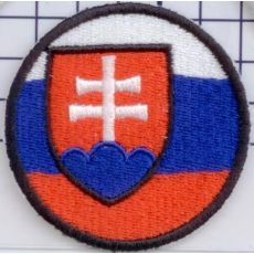 Slovenský znak v kruhu čierne